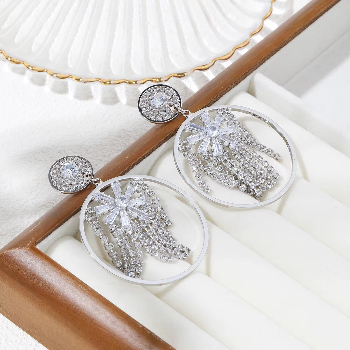 Fashion Snowflake Tassel Exaggerated Large Circular Ring Zircon Earrings Party Banquet Women Ear Accessories Jewelry
